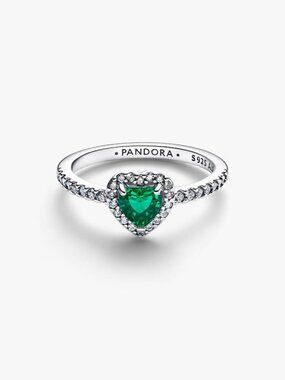 Pandora Elevated Royal Green Heart Ring